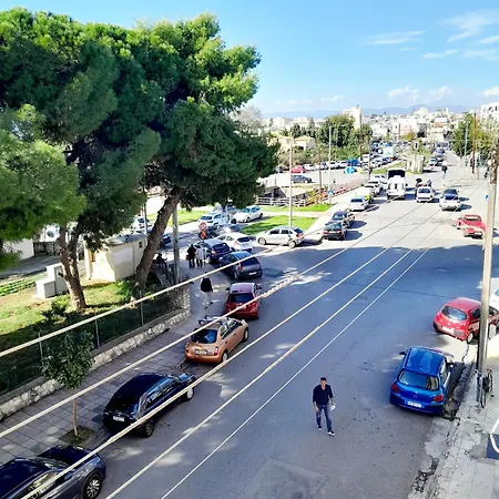 Appartement Ζεστό Παραδοσιακό Σπιτι à Kalamata Extérieur photo