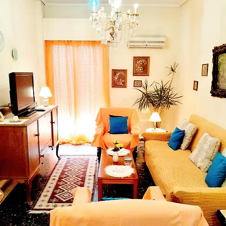 Appartement Ζεστό Παραδοσιακό Σπιτι à Kalamata Extérieur photo